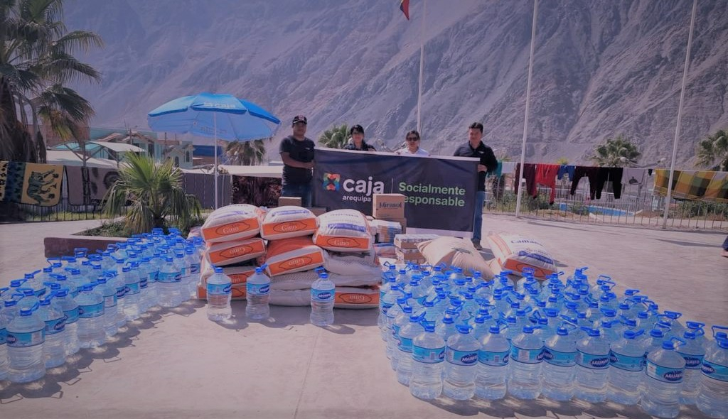 Población de Secocha recibe apoyo luego de desastre natural