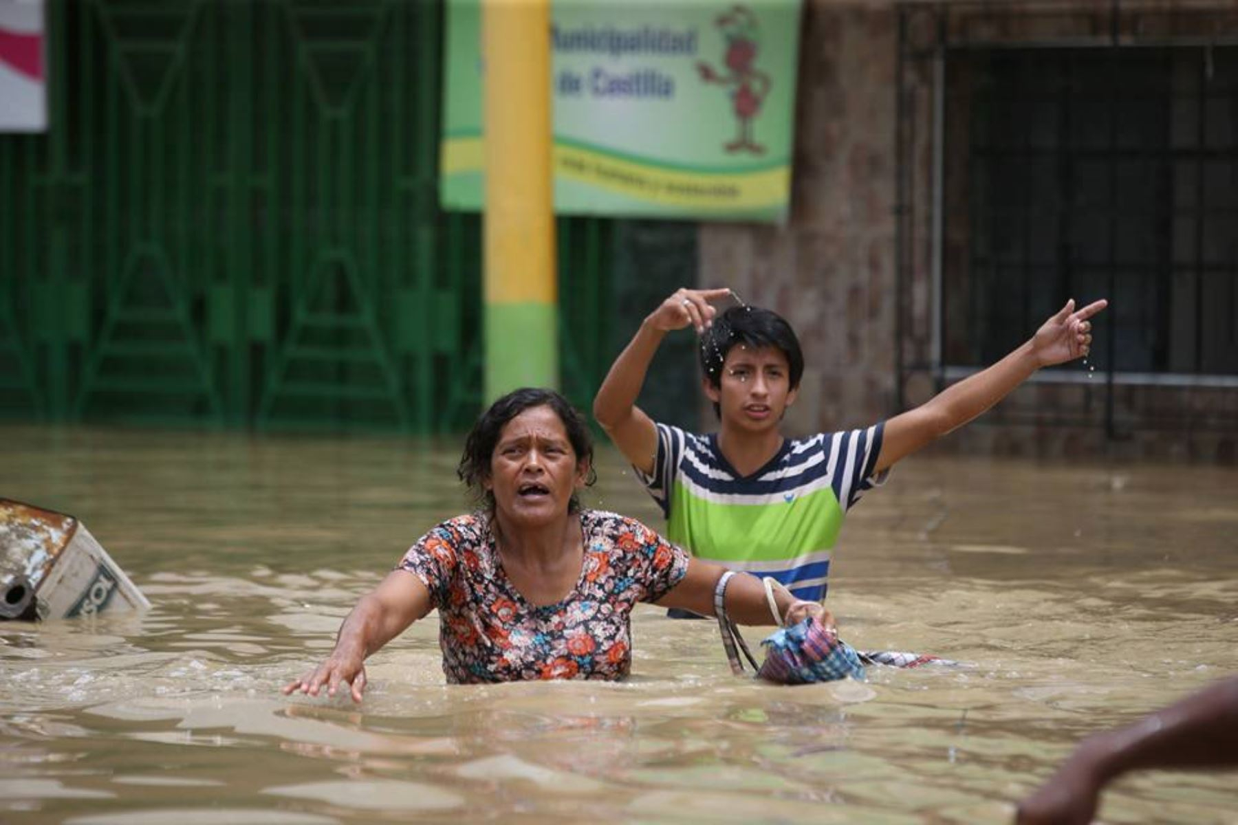 Perú registra inundaciones y desbordamientos por fuertes lluvias