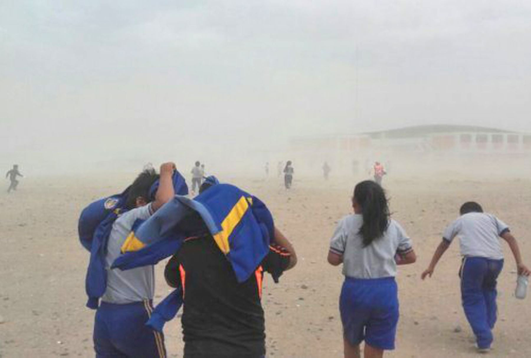 Vientos moderados a fuertes afectarán la costa peruana