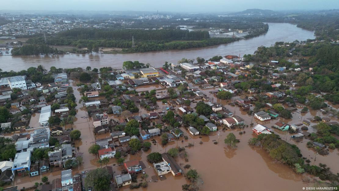 Brasil Lluvias Torrenciales Causan La Muerte De Al Menos 60 Personas