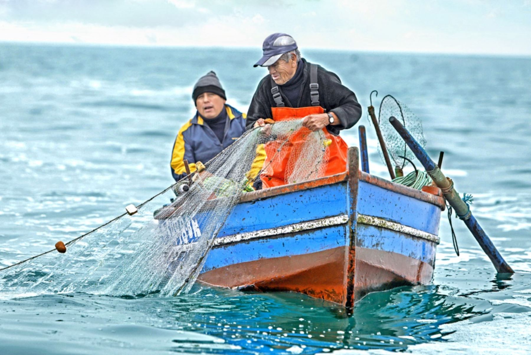 Entidades impusan pesca responsable con el ambiente