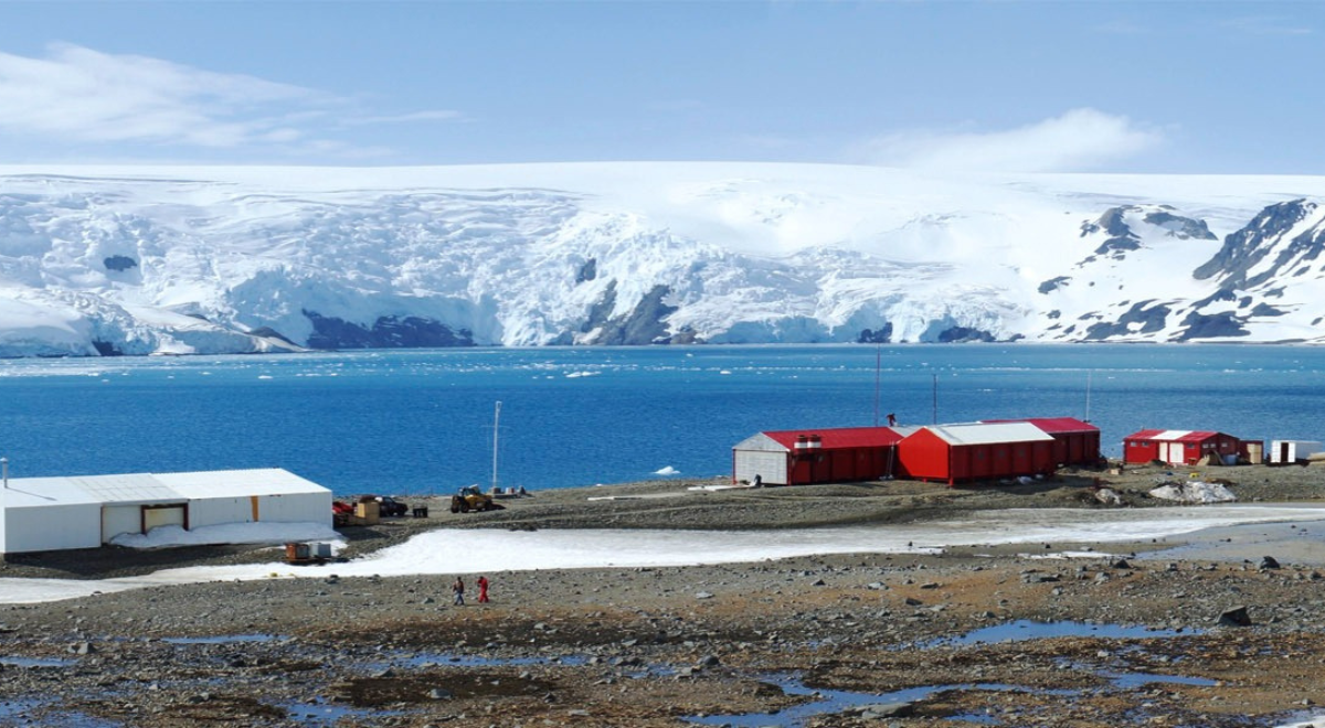 Peruanos usan tecnología satelital para monitorear la Antártida