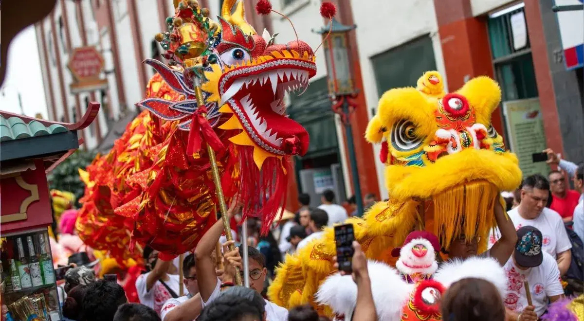 Lima se suma a las coloridas celebraciones por el Año Nuevo Chino 2026 Lima se suma a las coloridas celebraciones por el Año Nuevo Chino 2026